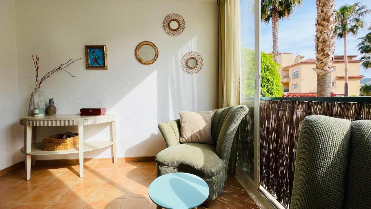 Beautiful 1 Bedroom Apartment In Albir 알비르 외부 사진